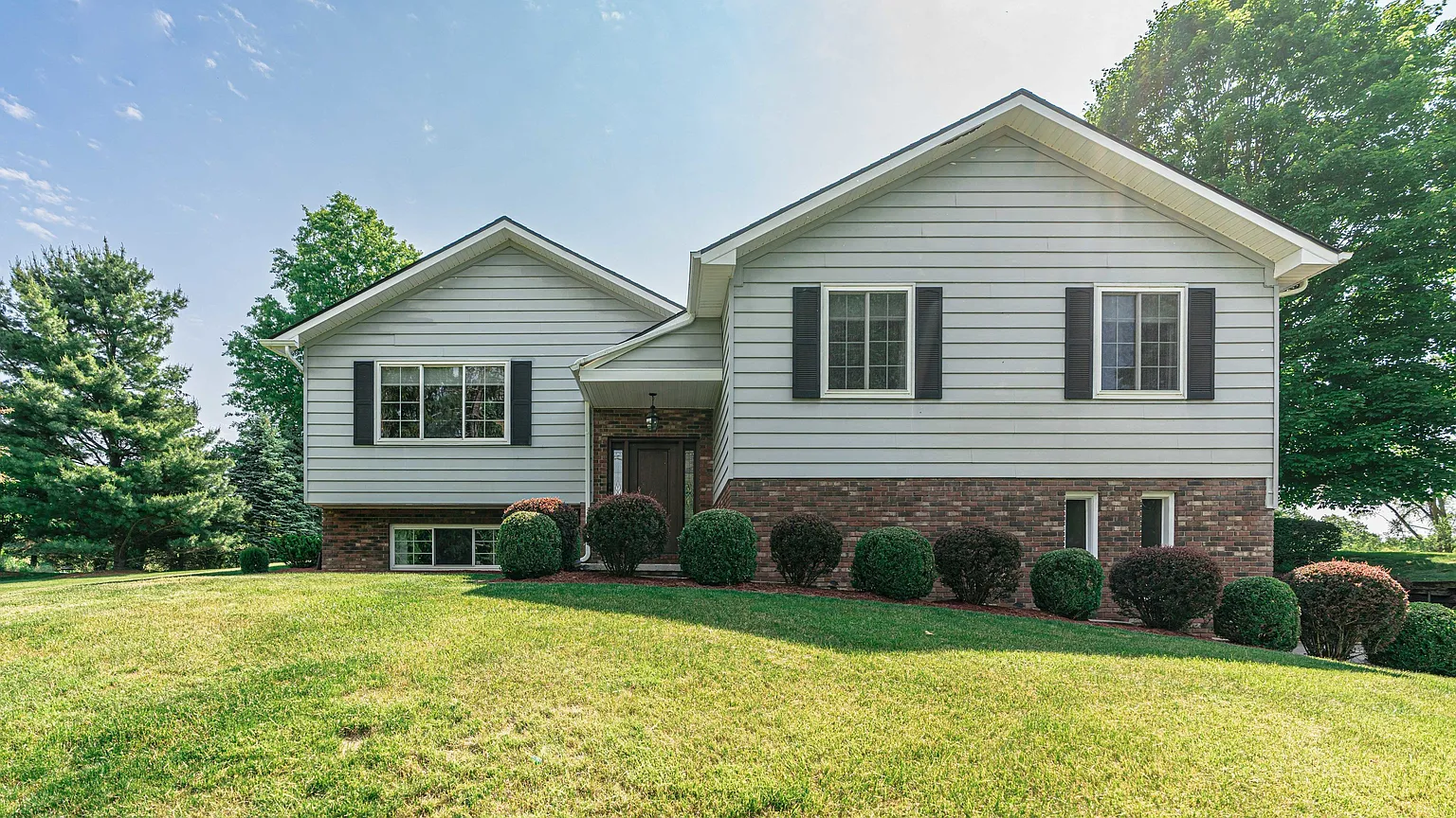 6541 Grand Circle Dr photo 1