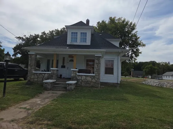 514 N High St, Neosho, MO 64850