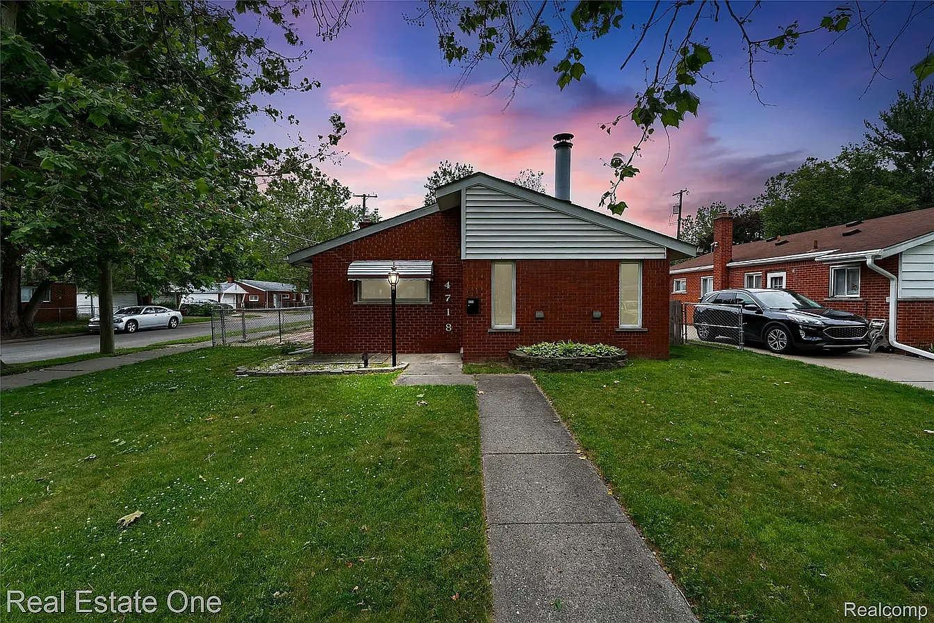 3 bed, 1163 sqft, $1,800 — Photo 1
