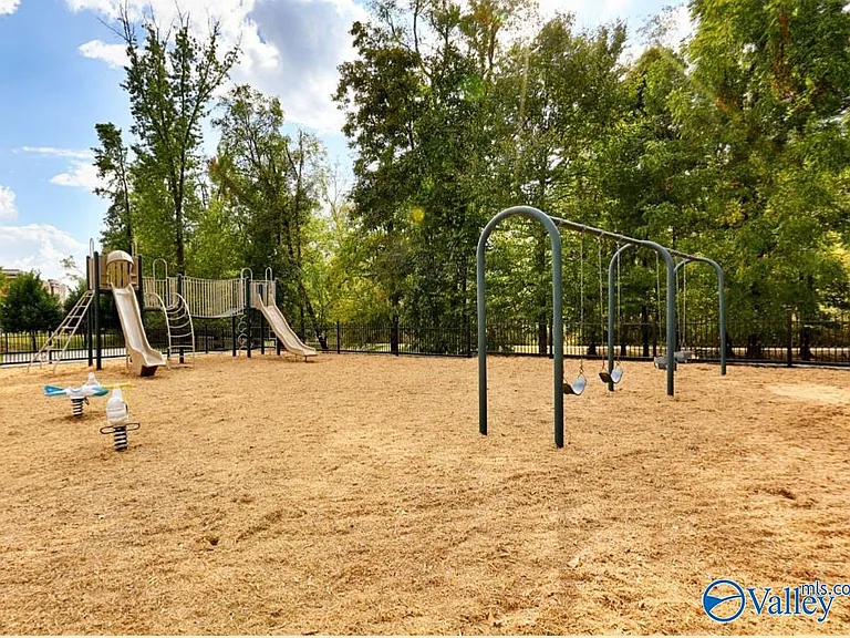 445 Providence Main St NW #409A — Photo 45