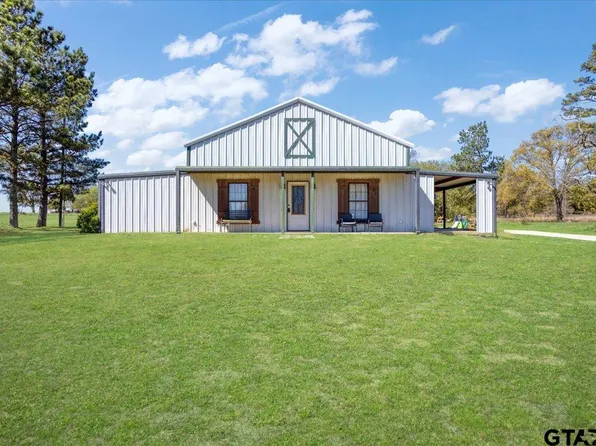 97 County Road 2640, Mount Pleasant, TX 75455