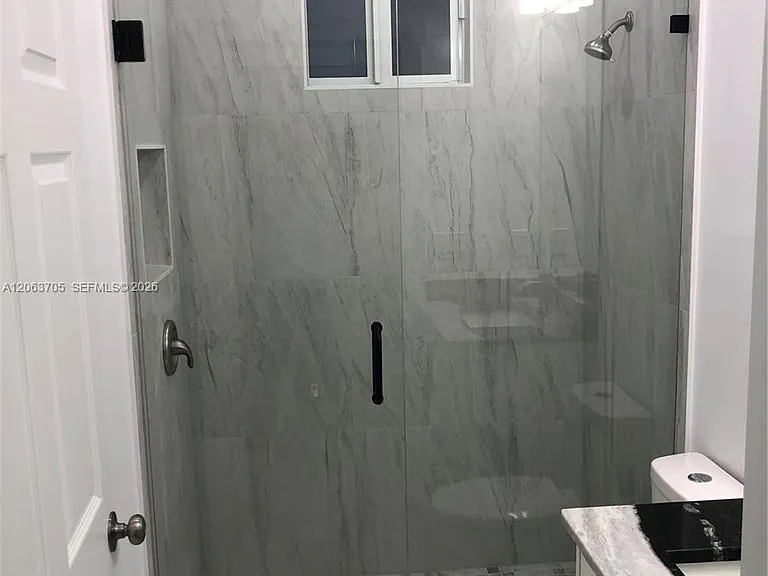 4572 Golfview Blvd #1 — Photo 16