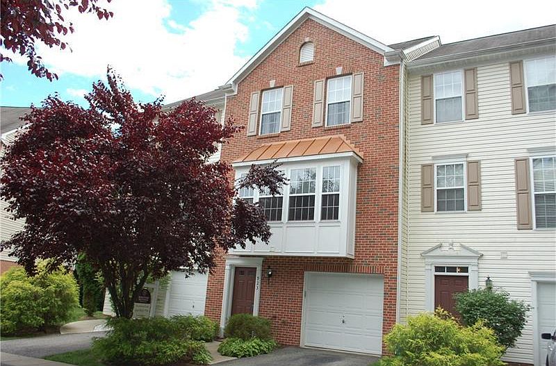 1st image of 923 Tanglewood Dr