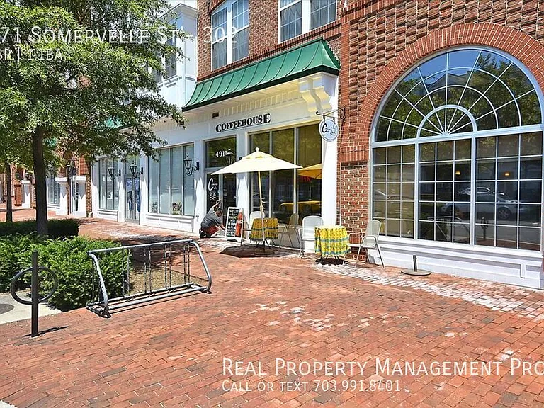 171 Somervelle St #302 — Photo 37