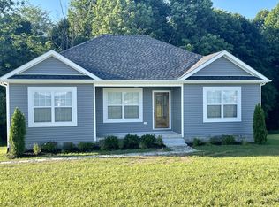2896 Highland Rd, Lafayette, TN 37083