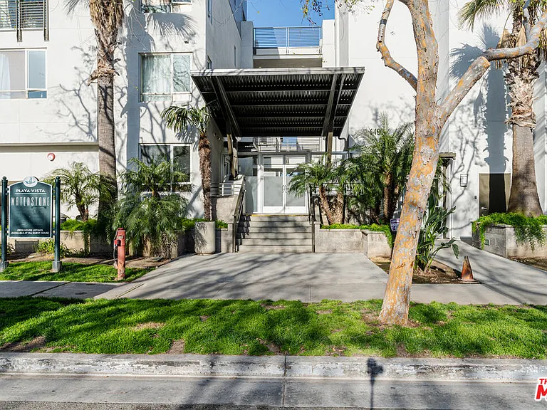 6400 Crescent Park E #110 — Photo 16