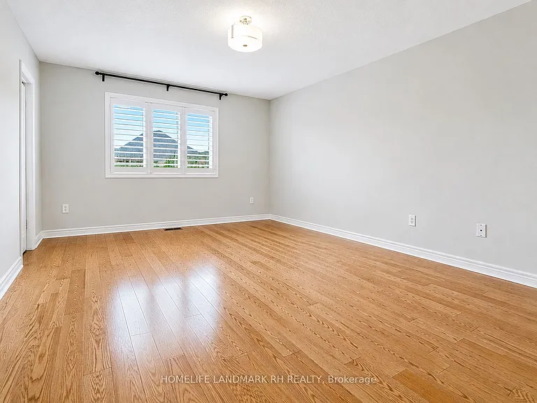 499 Pleasant Ridge Ave — Photo 14