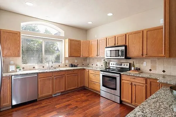 5127 E Glenngrae Ln — Photo 6