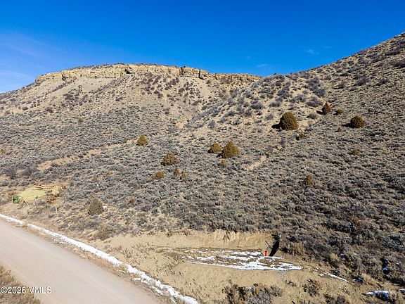 2nd image of 1697 Elk Ridge Rd