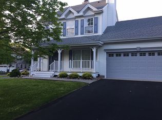 39 Strawberry Hill Rd, Branchburg, NJ 08876