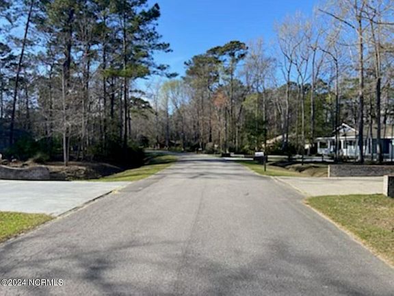 3rd image of 25 Pinewood Drive LOT 14