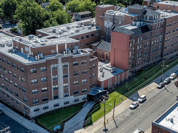 211 Pennington Ave, Passaic, NJ