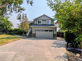 5734 S Hollyhock Pl, Boise, ID 83716