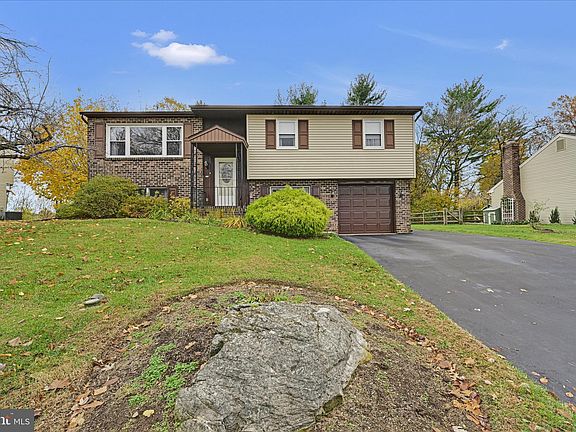4th image of 914 Suellen Dr