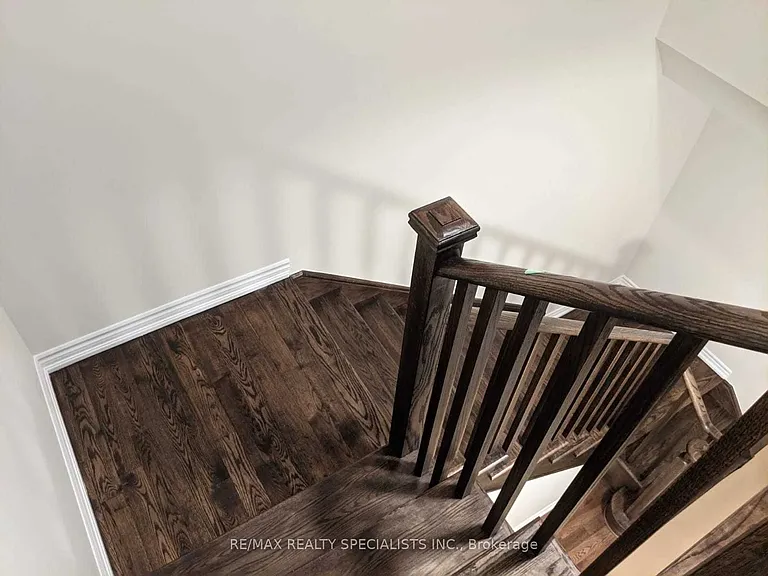 29 Gunn Ave — Photo 18