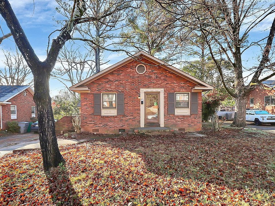 1st image of 3728 Dresden Dr E