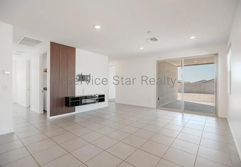 4398 W Janie St — Photo 16