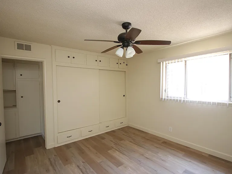 1600 W Huntington Dr #2A — Photo 15