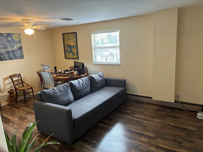 100 E Franklin St #100 — Photo 6