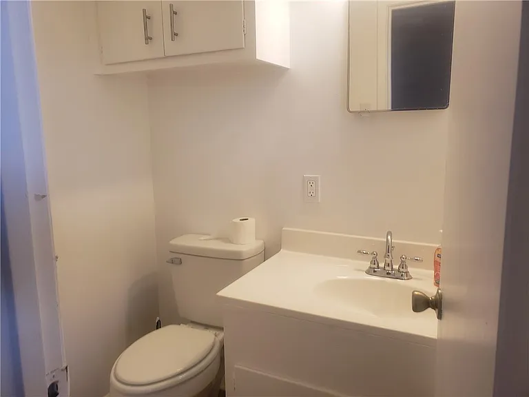 614 Bel Air Dr — Photo 9
