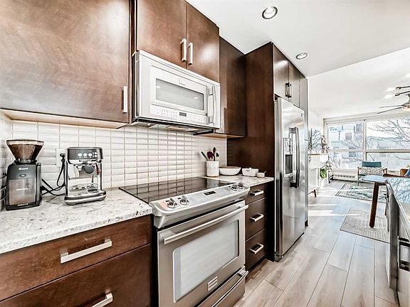5th image of 1730 W 5a St SW #406