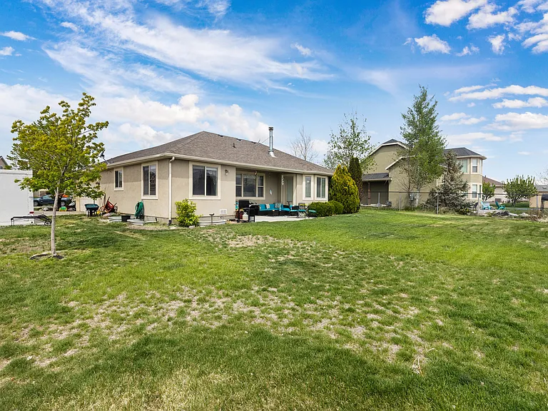 818 N Buffalo Dr — Photo 14