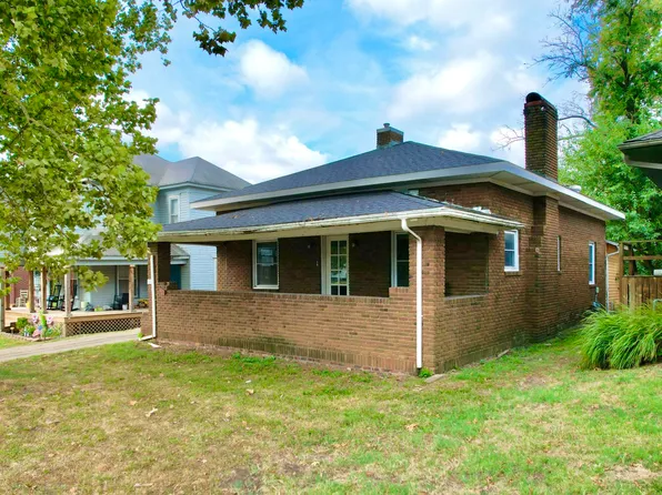 113 S Highland Ave, Chanute, KS 66720
