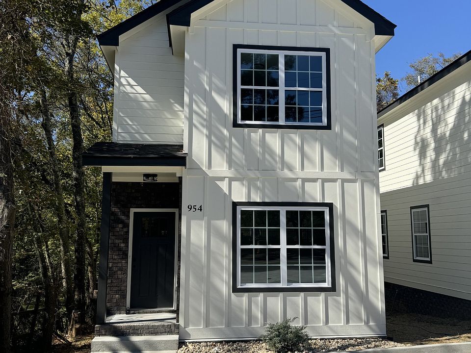 1st image of 954 Greenwood Ave