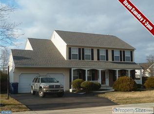 4889 Heritage Dr, Pipersville, PA 18947