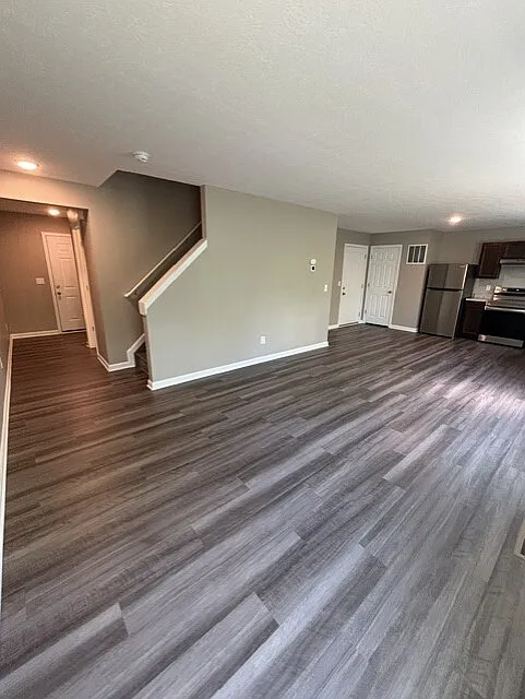 Building Photo - 2899 Pine Leaf Ct
