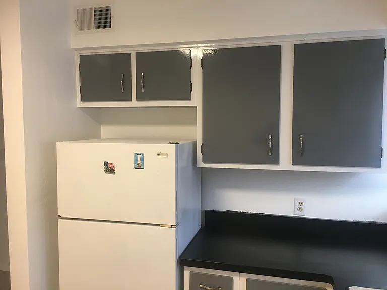 4650 Capital Ave SW #6 — Photo 11