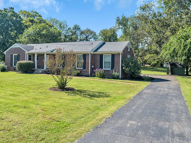 5220 Stallworth Dr — Photo 3
