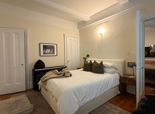 170 W 74th St APT 301, New York, NY 10023