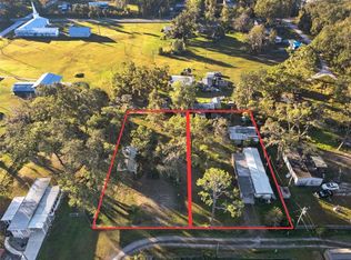 1611 Thrush Dr, Zephyrhills, FL 33540