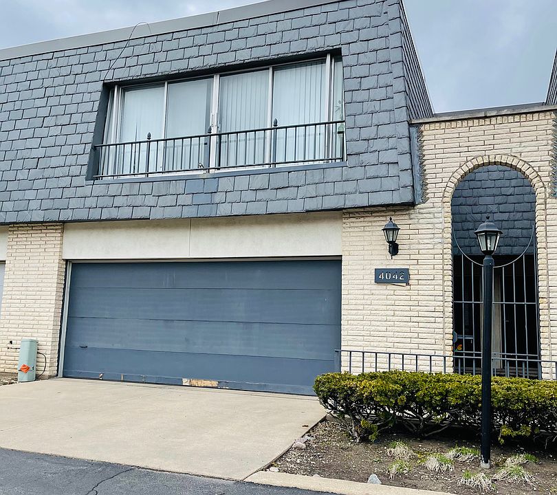 1st image of 4042 Trafalgar Ln