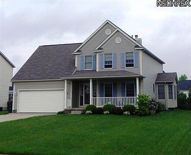 1st image of 972 Longbrook Dr