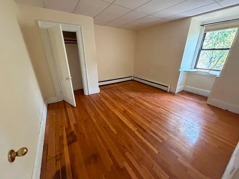 179.5 Harvard St #3-5 — Photo 31