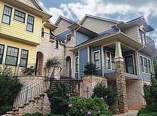 196 Park Pointe Cir, Winston Salem, NC 27104