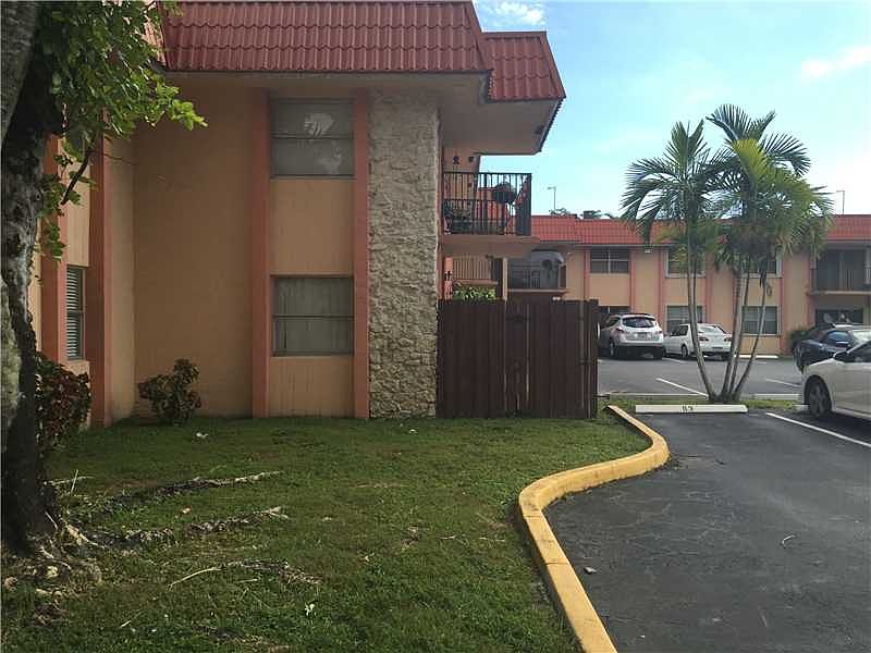 1st image of 10511 SW 108th Ave #194