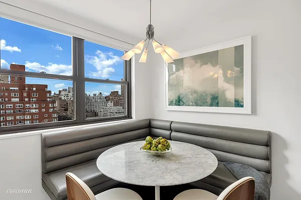Sold by Corcoran | media 8