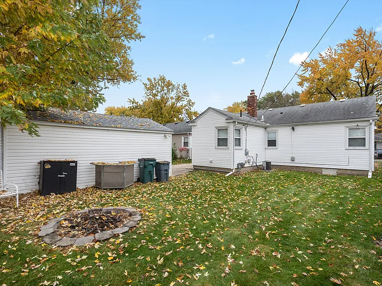 1707 Garfield St — Photo 19