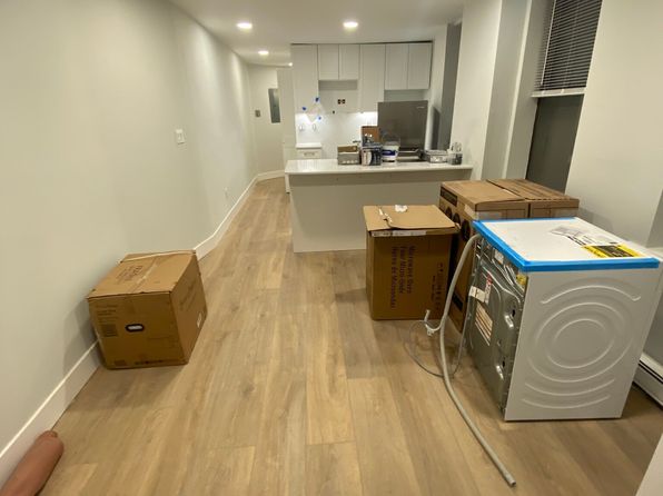 44 Joy St APT 2