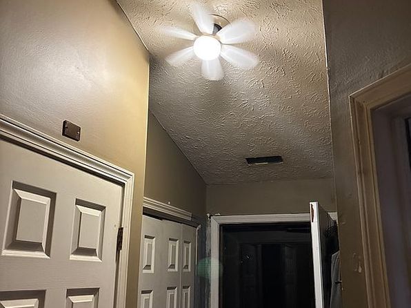 9309 S Pointe Retreat Dr