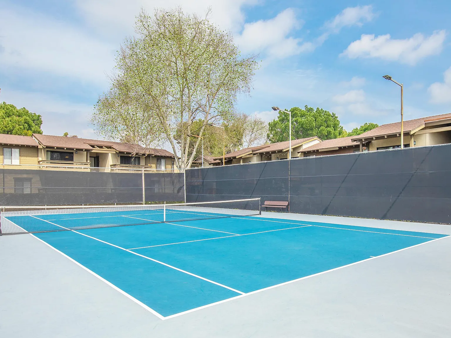 Raintree Apartment Homes — Photo 4