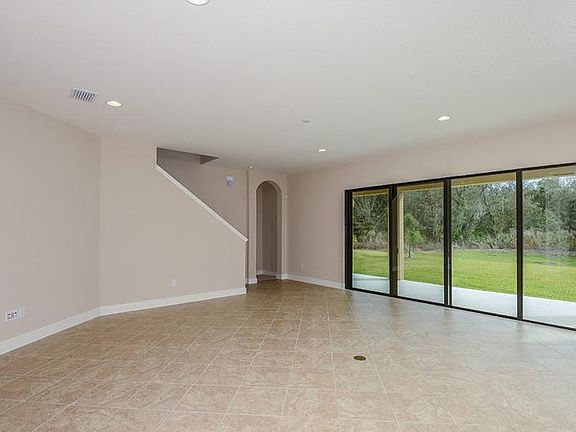 4th image of 13841 Moonstone Canyon Dr
