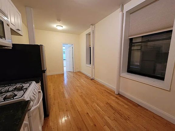 2nd image of 256 E 10th St #2L