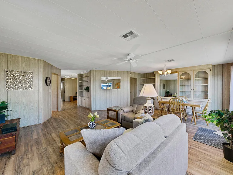 39345 Moronga Canyon Dr — Photo 12