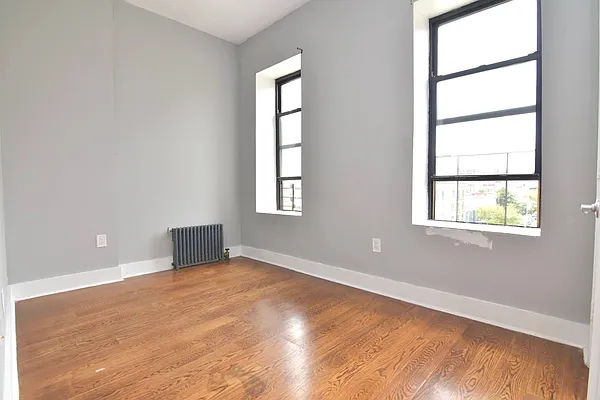 Rented by Compass | media 16