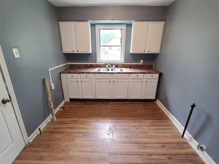 741 N 18th St — Photo 5