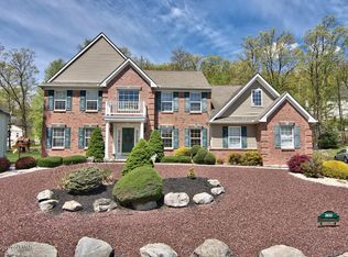 3633 Marsh Dr, East Stroudsburg, PA 18301
